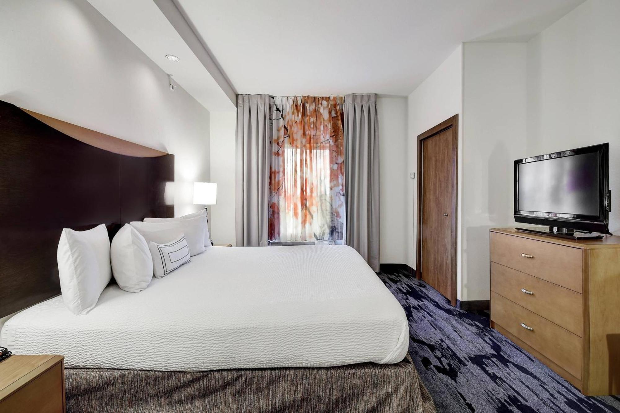 Hotel Fairfield And By Marriott San Antonio 3*