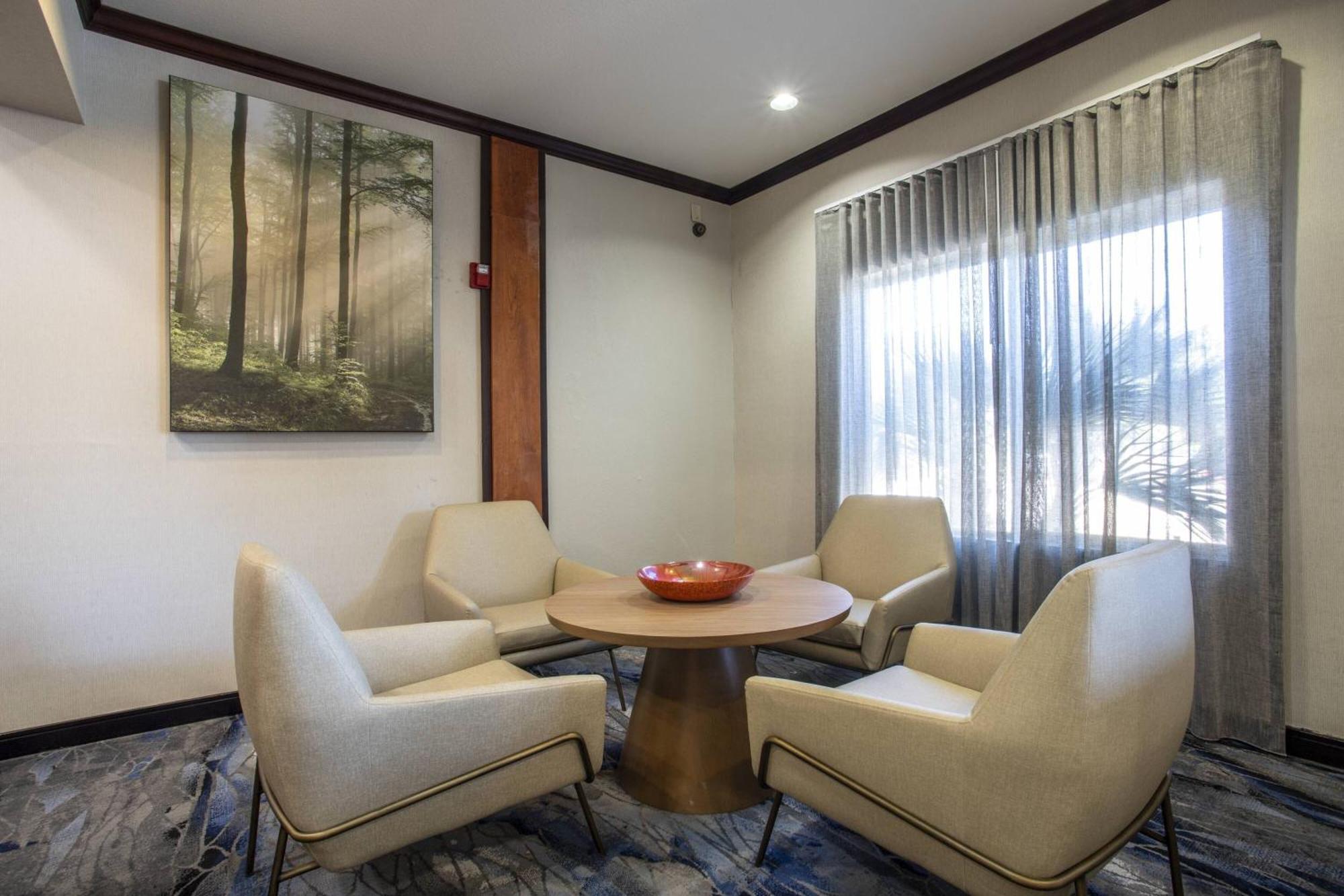 Hotel Fairfield And By Marriott San Antonio Boerne