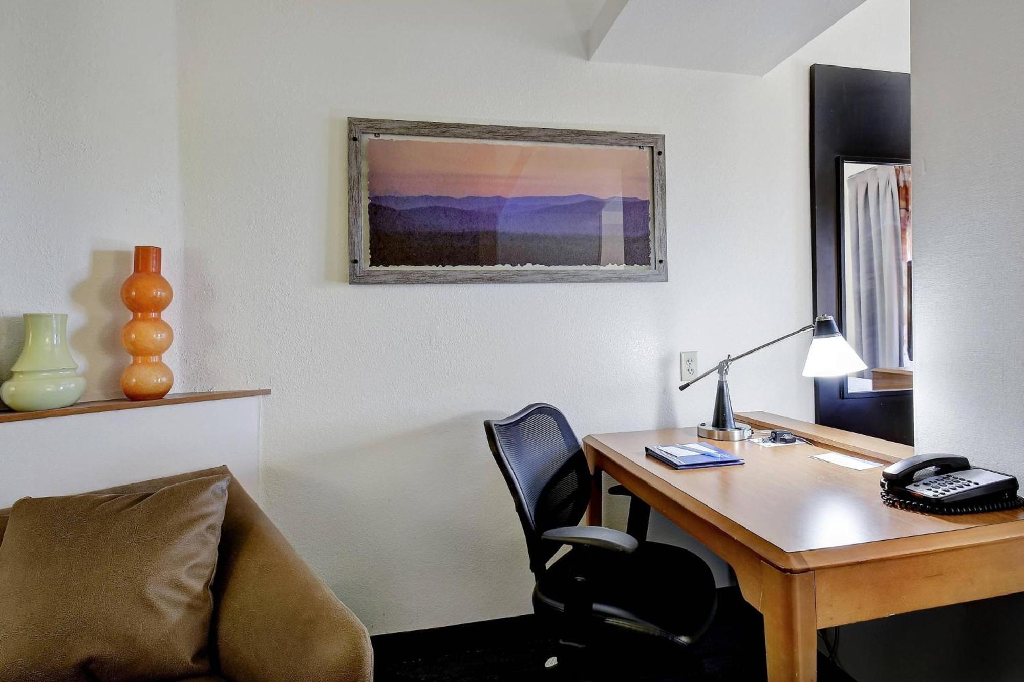Fairfield And By Marriott San Antonio 3*