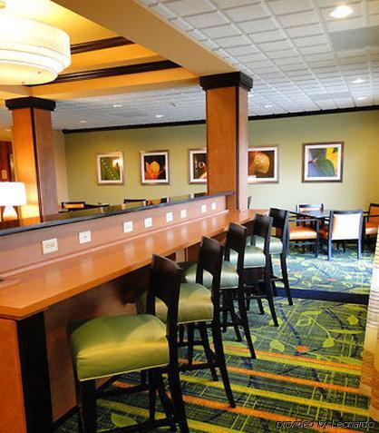 Fairfield And By Marriott San Antonio Hotel